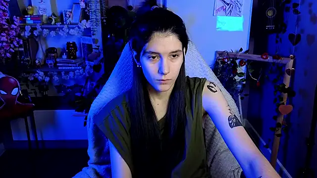 Snapshot of Hyeon_Jin chatting on 02/16/25, 09:38 Hyeon Jin online show from 02/16/25, 09:38