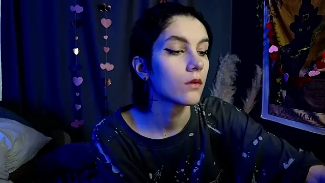 Snapshot of Hyeon_Jin chatting on 02/21/25, 06:51 Hyeon Jin online show from 02/21/25, 06:51