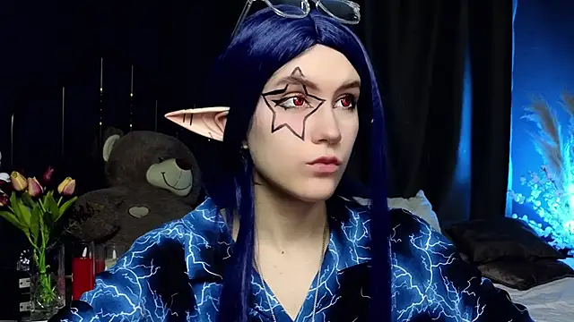 Snapshot of Hyeon_Jin chatting on 03/16/25, 01:17 Hyeon Jin online show from 03/16/25, 01:17