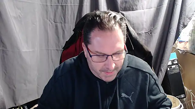 Streamlove77 online show from 02/10/25, 04:36