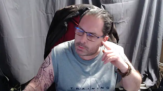 Streamlove77 online show from 02/14/25, 03:47