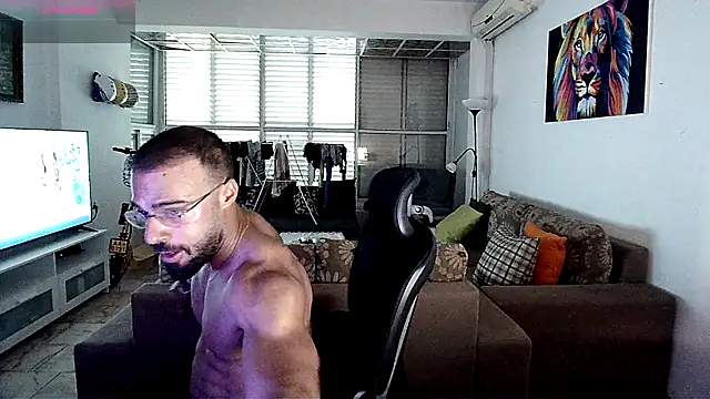 Snapshot of todddantes25 chatting on 11/01/25, 04:36 todddantes25 online show from 11/01/25, 04:36