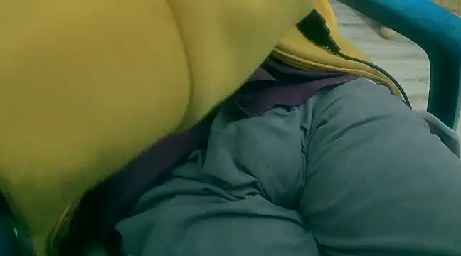 Snapshot of chandni89 chatting on 01/12/25, 11:50 chandni89 online show from 01/12/25, 11:50