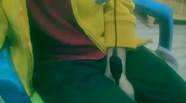 Snapshot of chandni89 chatting on 01/15/25, 01:45 chandni89 online show from 01/15/25, 01:45