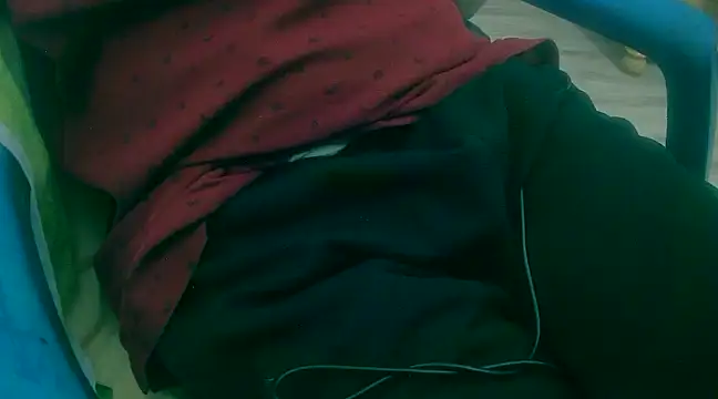 Snapshot of chandni89 chatting on 01/31/25, 05:10 chandni89 online show from 01/31/25, 05:10