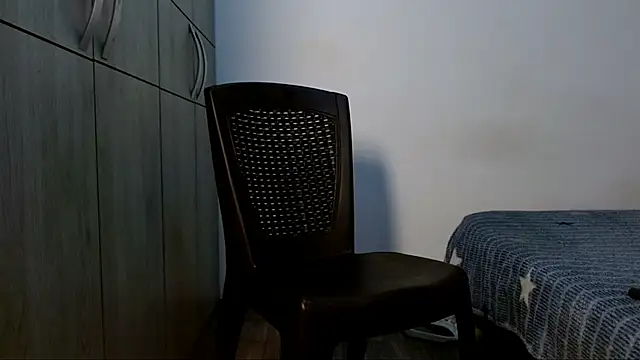 lonelydick2002 online show from 02/06/26, 09:12