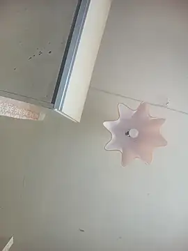 Lauren Amabel online show from 04/14/26, 09:26