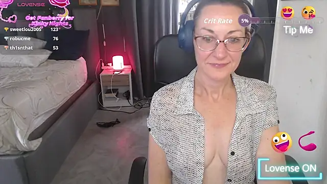 boeslaboes1 online show from 12/14/25, 02:33