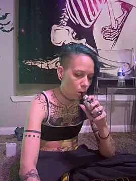 trashbrat online show from 10/25/25, 10:23