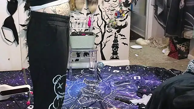 trashbrat online show from 10/28/25, 07:12