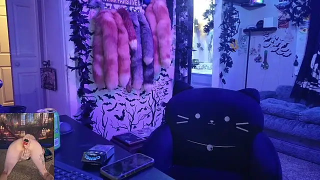 trashbrat online show from 02/12/26, 01:33