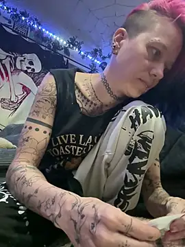 trashbrat online show from 04/01/26, 06:14