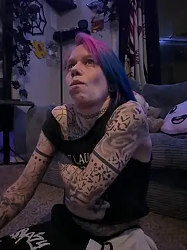 trashbrat online show from 04/08/26, 09:09