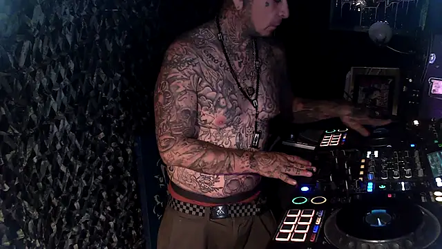 justthetip4209 online show from 04/25/26, 12:02