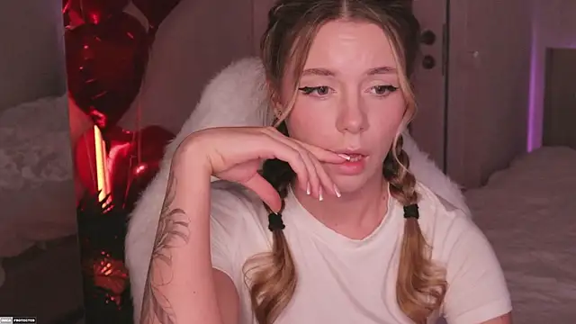 Tokyo N online show from 02/11/25, 11:33