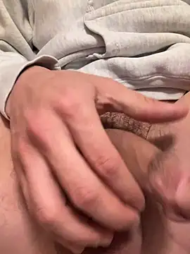 Snapshot of qazsazx chatting on 03/04/25, 03:11 qazsazx online show from 03/04/25, 03:11