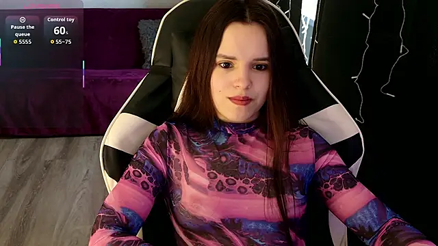 Snapshot of Harleen_Moore chatting on 05/19/26, 05:14 Harleen Moore online show from 05/19/26, 05:14