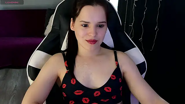 Snapshot of Harleen_Moore chatting on 06/11/26, 05:16 Harleen Moore online show from 06/11/26, 05:16
