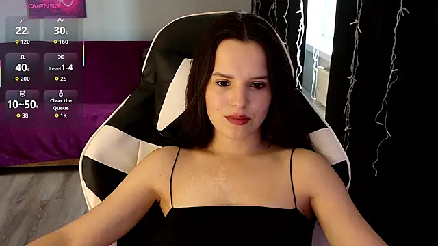 Snapshot of Harleen_Moore chatting on 07/31/26, 05:18 Harleen Moore online show from 07/31/26, 05:18