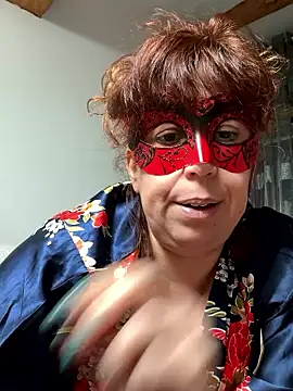 Snapshot of sweetinside_ chatting on 01/16/26, 01:15 sweetinside online show from 01/16/26, 01:15