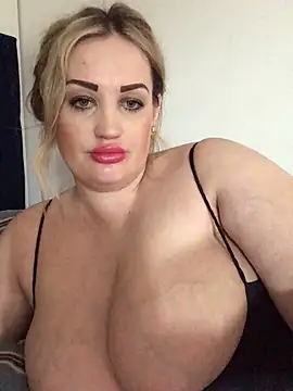 VikiiStoun online show from 03/14/25, 01:57