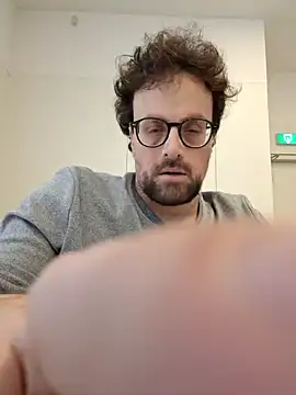 littlehairyman online show from 03/03/25, 02:04