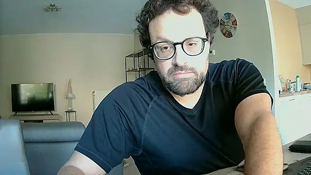 littlehairyman online show from 09/22/25, 07:21