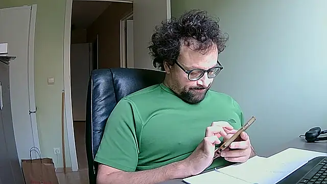 littlehairyman online show from 11/06/25, 08:04