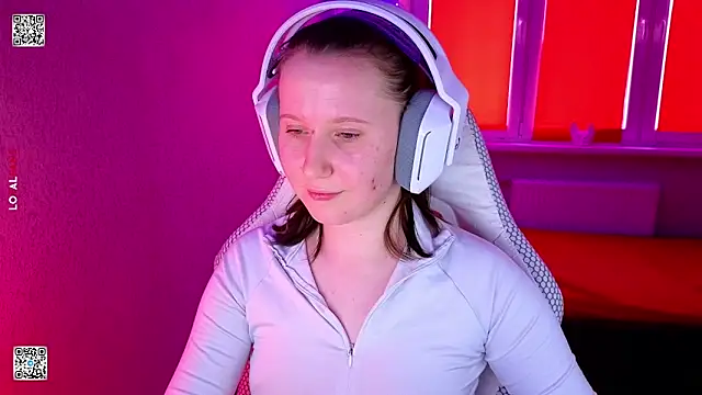 mon lola online show from 02/05/26, 08:19