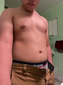 Snapshot of abrilito2 chatting on 01/16/25, 04:17 abrilito2 online show from 01/16/25, 04:17