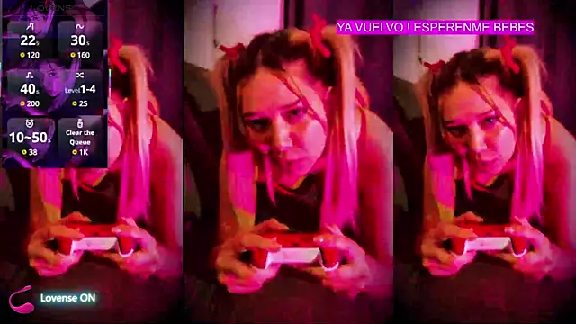 Snapshot of EmilyZoy chatting on 02/16/25, 02:42 EmilyZoy online show from 02/16/25, 02:42