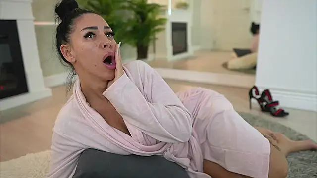 MyaBlack online show from 04/19/26, 03:06