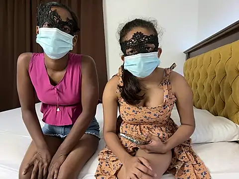 Snapshot of Tatoo_girl chatting on 03/16/25, 08:32 Tatoo girl online show from 03/16/25, 08:32