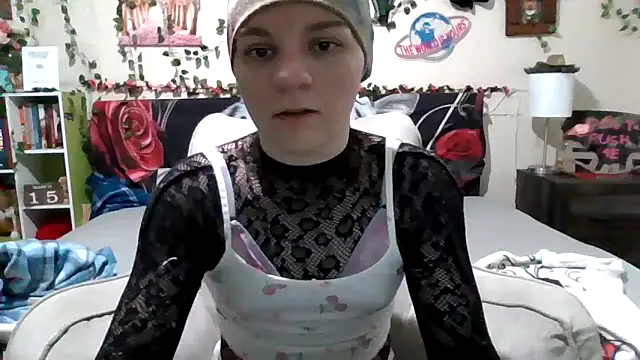 AverageRose online show from 03/16/25, 06:01