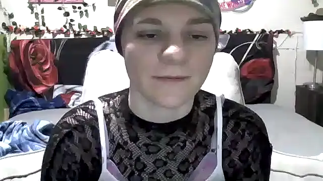 AverageRose online show from 03/16/25, 09:05