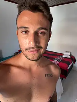 Snapshot of carvalhofelipe chatting on 01/10/25, 02:13 carvalhofelipe online show from 01/10/25, 02:13