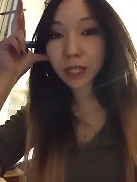 Snapshot of LoveFoxyQueen chatting on 04/03/26, 04:49 LoveFoxyQueen online show from 04/03/26, 04:49