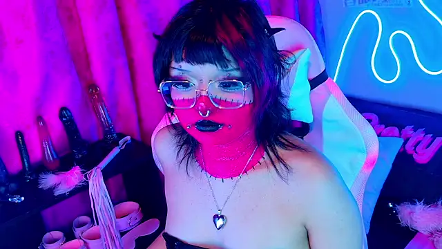 LaytonBox online show from 02/28/25, 10:39