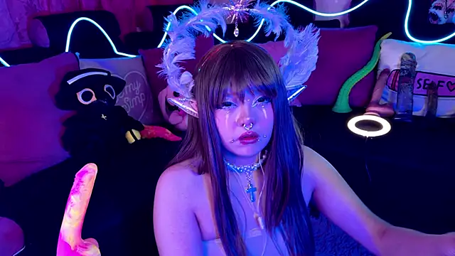 LaytonBox online show from 09/21/25, 01:57