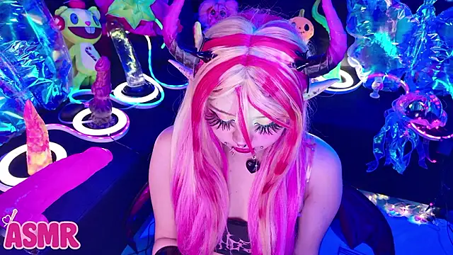 LaytonBox online show from 01/17/26, 01:05