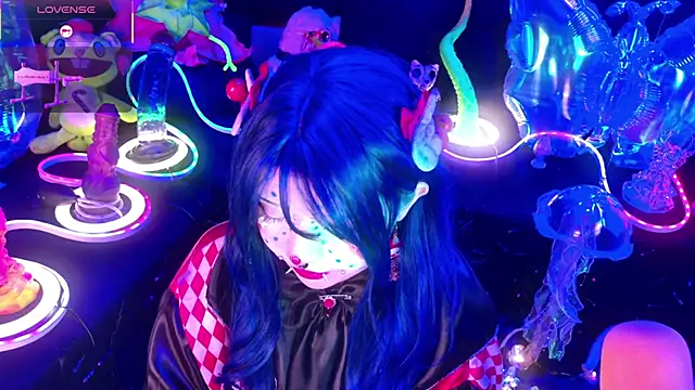 LaytonBox online show from 02/19/26, 02:02