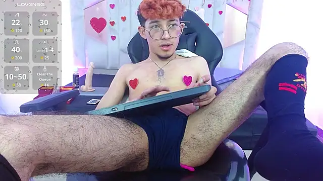 Axel tay online show from 02/22/25, 09:34