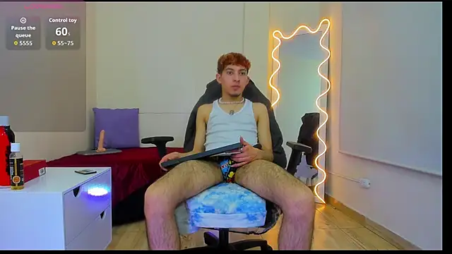 Axel tay online show from 10/10/25, 03:49