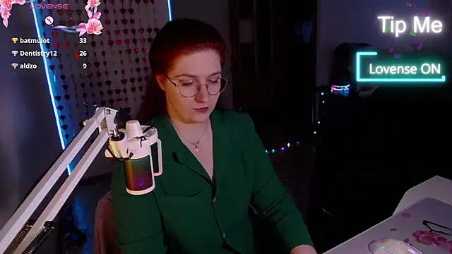 LesyaOxi online show from 02/03/25, 10:25