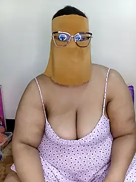 Samara-Bella online show from 02/24/25, 07:55