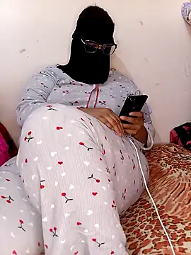 Samara-Bella online show from 03/16/25, 11:27