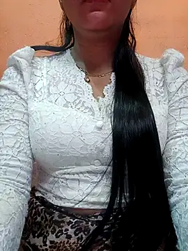 Eisha 20s online show from 10/14/25, 10:21