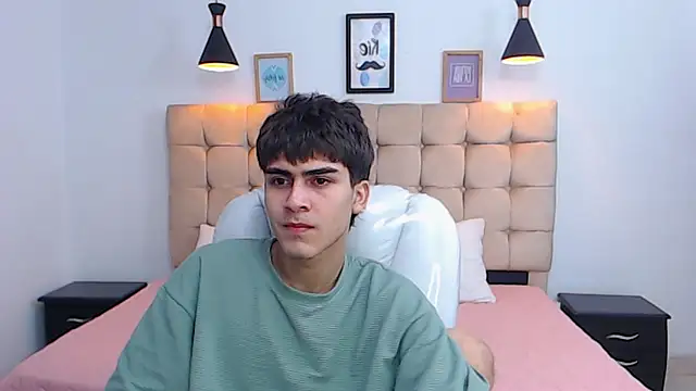 Tommy18   online show from 01/18/25, 06:13