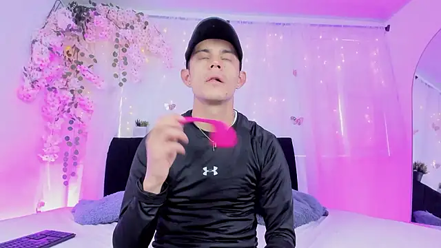 Bonny and carrot online show from 01/14/26, 07:08