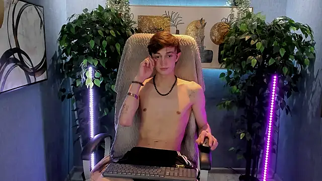 John Weasley online show from 12/01/25, 02:11